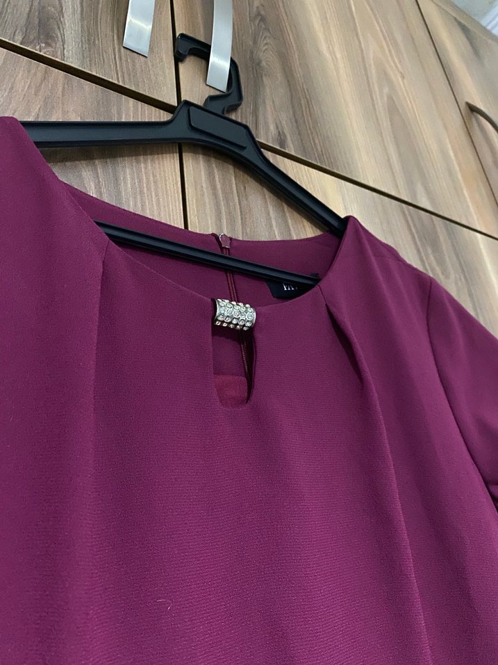 Mor V Yaka Kısa Kollu Elbise - Görsel 3