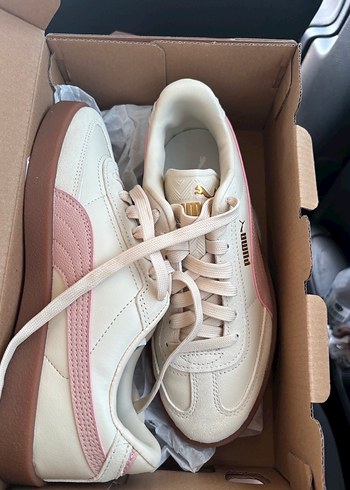 37 Beden Puma Spor Ayakkabı