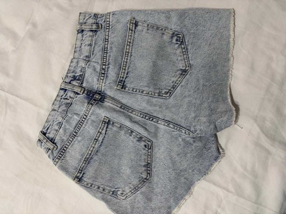 Kadın Gri Mavi Salaş Mini Denim Şort - Görsel 3