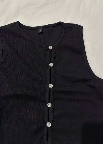Zara Düğmeli Siyah Kolsuz Kadın Yelek
