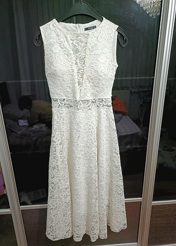 Beyaz Dantel Midi Kokteyl Elbisesi - Görsel 3