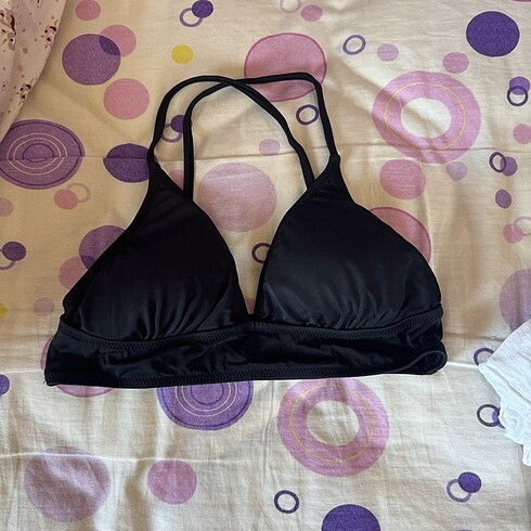 penti siyah bralet bikini üstü