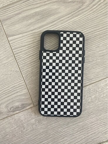 iphone 11 telefon kilifi dama desenli