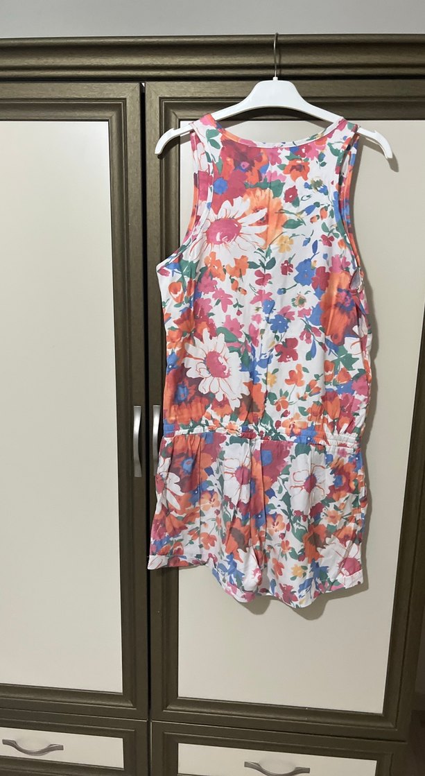 Renkli Çiçek Desenli Kolsuz Mini Tulum - Görsel 4