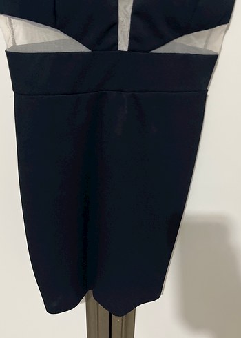 Siyah Askılı Mini Elbise - Görsel 3