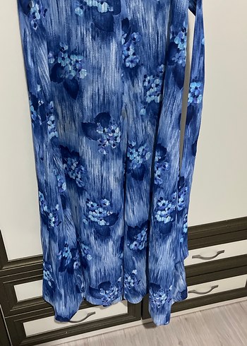 Mavi Batik Desenli Uzun Elbise - Görsel 3