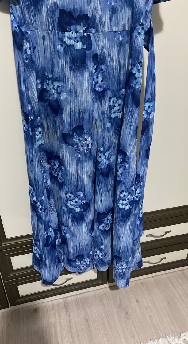 Mavi Batik Desenli Uzun Elbise - Görsel 3