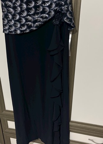 Siyah Desenli Uzun Askısız Elbise - Görsel 3