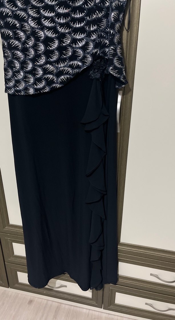 Siyah Desenli Uzun Askısız Elbise - Görsel 3