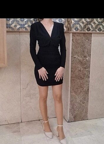 xs Beden siyah Renk Drapeli kruvaze vatkalı elbise