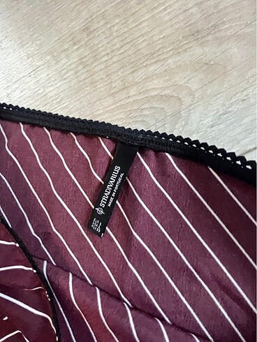 Stradivarius etek L beden saten