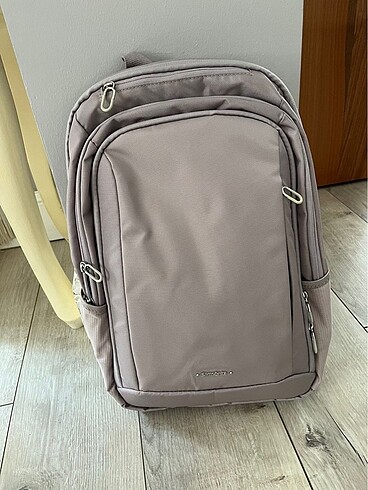 SAmsonite orjinal sırt çantası- sıfır