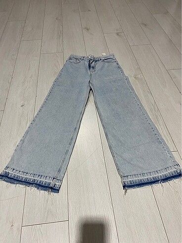 Stradivarius kadın kot pantolon