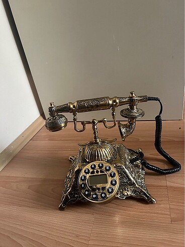 Antika Görünümlü Telefon