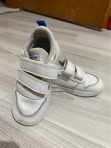 Adidas ayakkabı
