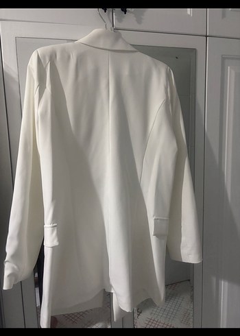Diğer Beyaz Düğmeli Uzun Kadın Blazer Ceket