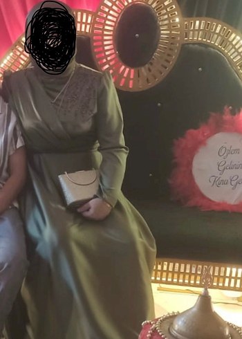 42 Beden Yeşil Drapeli Uzun Kadın Abiye Elbise