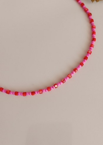 Pembe Kırmızı Boncuklu Kadın Kolye - Görsel 2