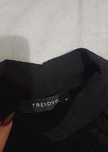 Siyah Yüksek Yakalı Uzun Kollu Mini Elbise - Görsel 3