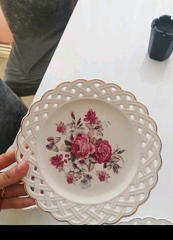  Beden beyaz Renk 12 kişilik yemek takımı 