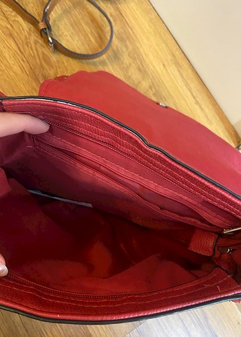 Kırmızı Deri Kadın Sırt Çantası - Görsel 3