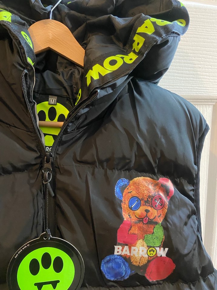 Siyah Kadın Kapüşonlu Şişme Yelek Teddy Baskılı - Görsel 2