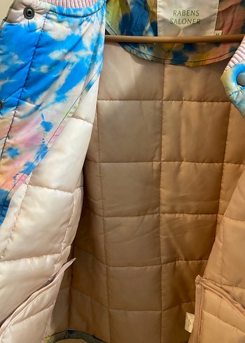 Kadın Çok Renkli Batik Desenli Düğmeli Ceket Mont - Görsel 3