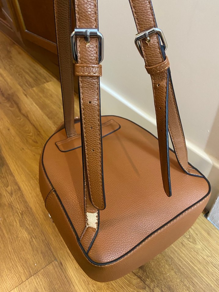 Kahverengi Deri Kadın Sırt Çantası - Görsel 4