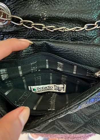 Zincir Detaylı Siyah Yılan Derisi Desenli Kadın Çanta - Görsel 2