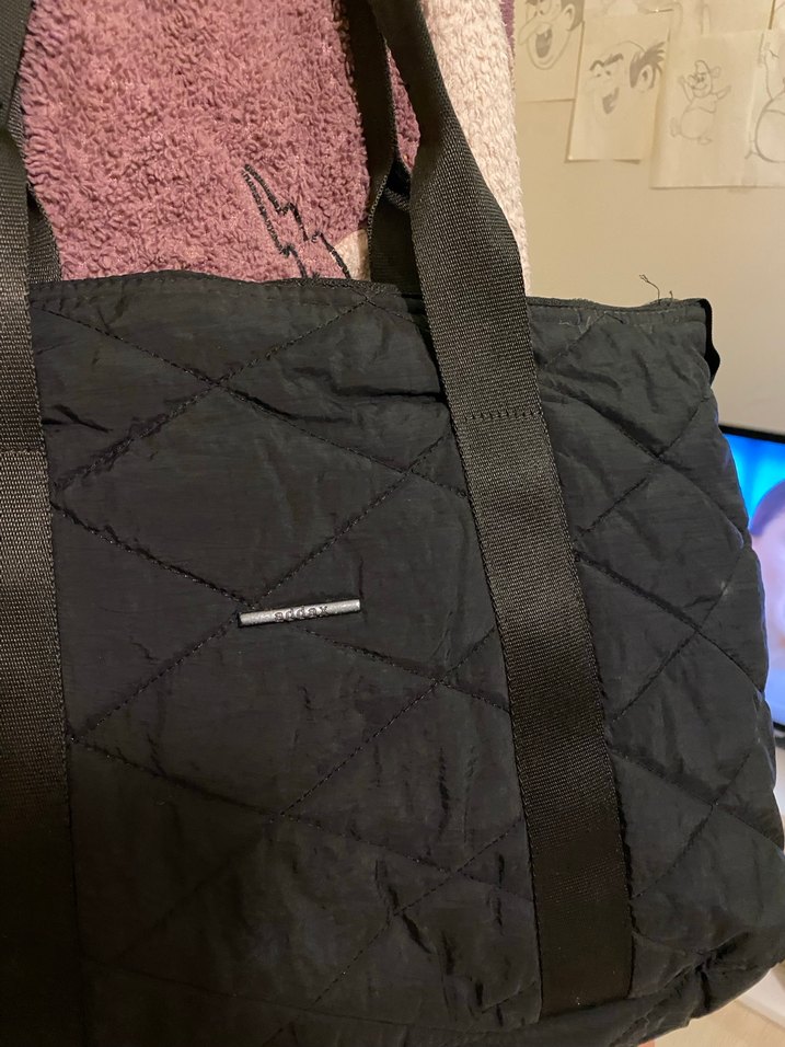 Siyah Fermuarlı Kadın Spor Çanta - Görsel 2