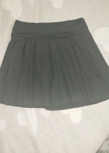 Gri Siyah Pliseli şortlu Mini Etek
