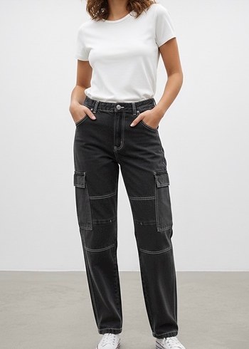 Siyah Bol Kesim Midi Denim Kadın Pantolon - Görsel 4