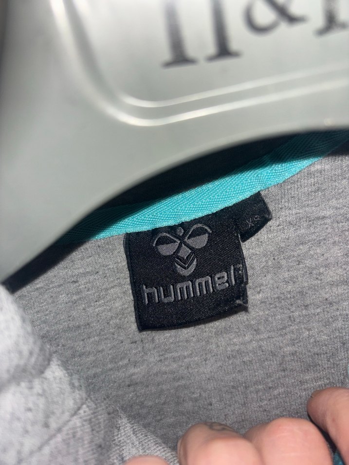 Hummel Gri Kapüşonlu Fermuarlı Kadın Ceket - Görsel 2