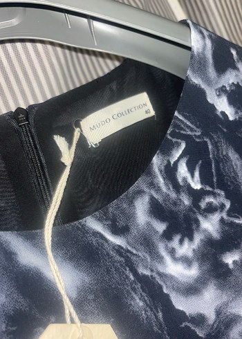 Gri Siyah Batik Desenli Midi Elbise - Görsel 3