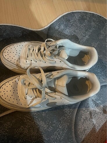 40 Beden Sneaker