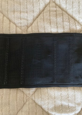 Siyah Dikişsiz Bel Korsesi - Görsel 4