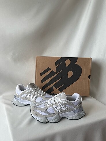 New Balance New Balance 9060 Spor Ayakkabı