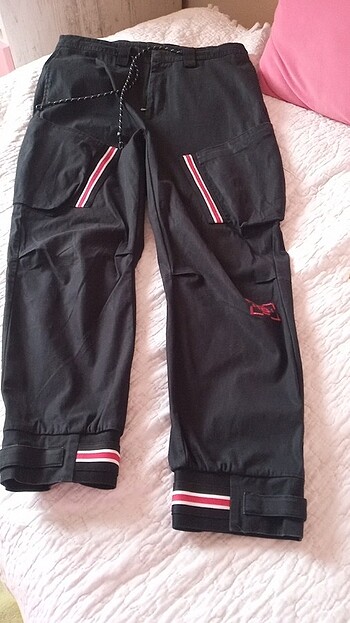 Les benjamins pantolon