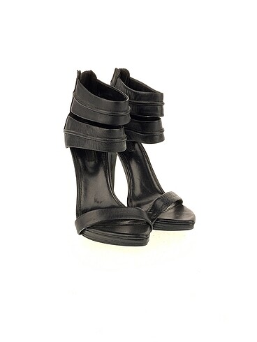 Zara Zara Platform %70 İndirimli.