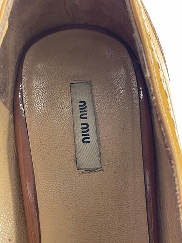 36,5 Beden çeşitli Renk Miu Miu Platform %70 İndirimli.