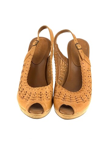 37 Beden Topshop Platform %70 İndirimli.
