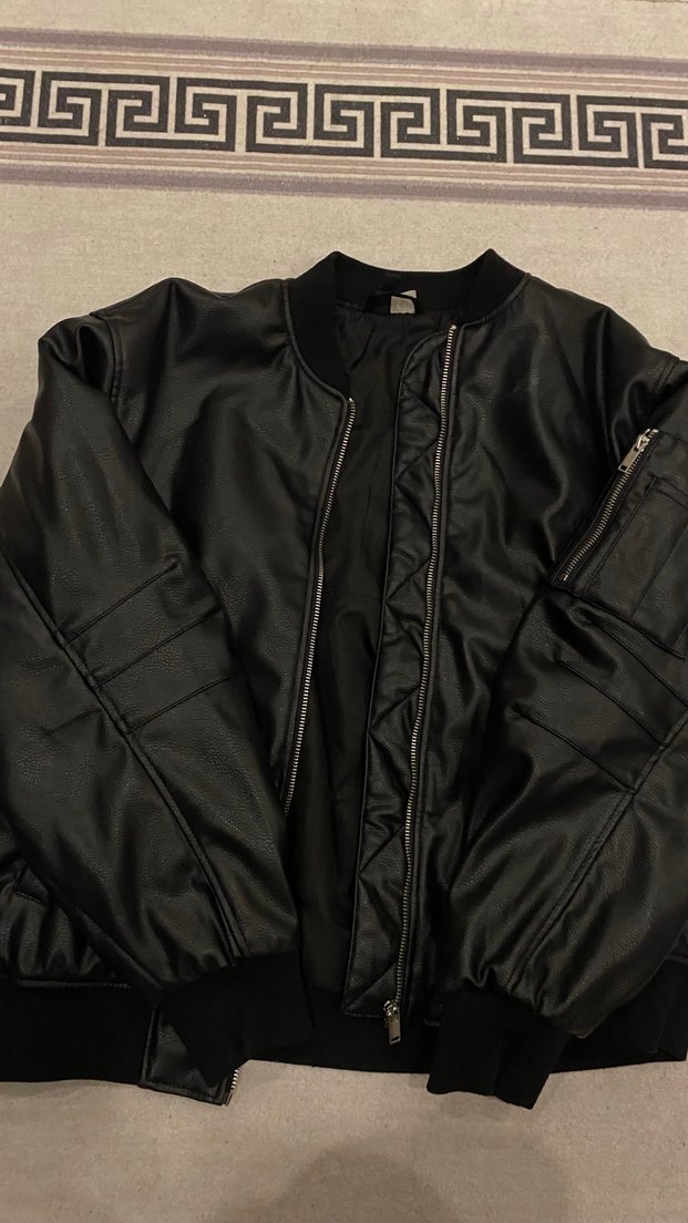 H&M Kadın Siyah Deri Fermuarlı Ceket - Görsel 4