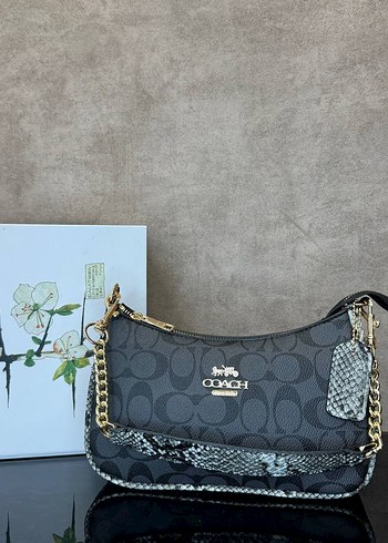 Beden gri Renk A+++ A KALİTE YENİ COACH SHOULDER MODELİ Ölçüler 23X12 cm