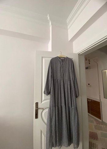 Gri Uzun Keten Elbise, Pilili, Yüksek Yaka