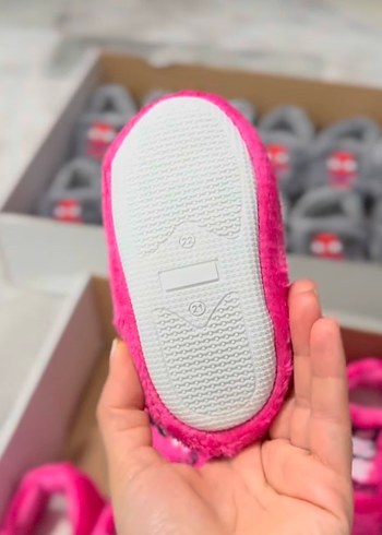 Kuşaklı Kuromi Desenli Kız Çocuk Ev Terliği - Görsel 3