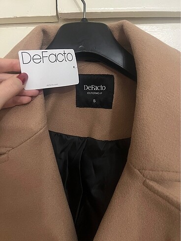 s Beden Defacto oversize fit taba kaşe kaban