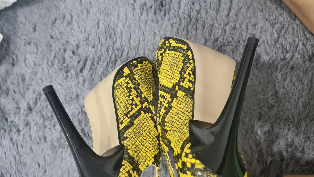 Kadın Sarı Yılan Desenli Stiletto - Görsel 2