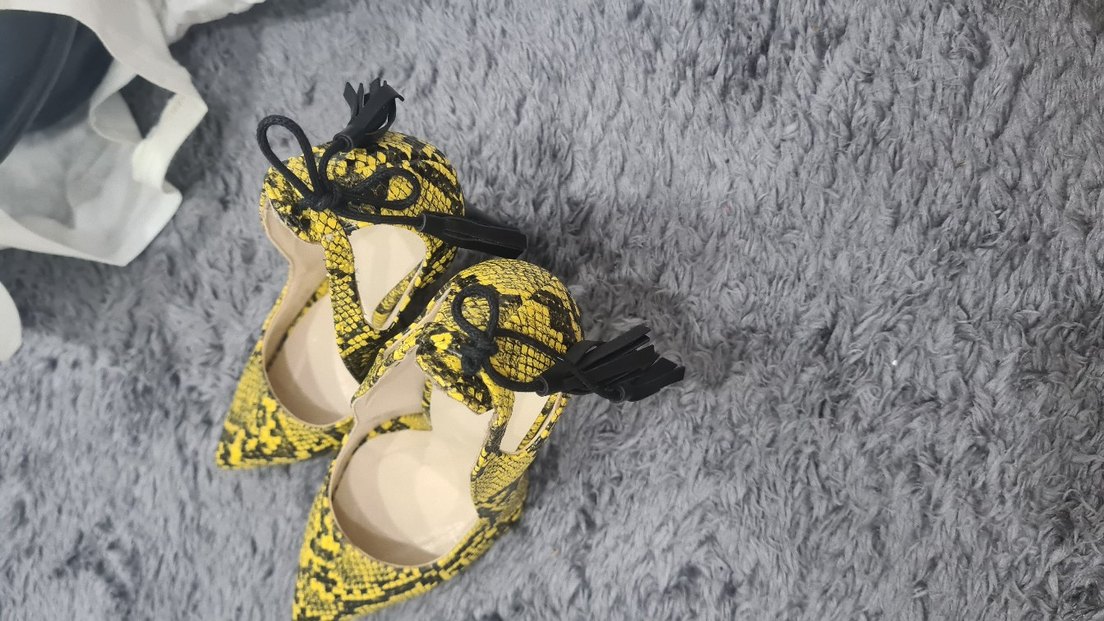 Kadın Sarı Yılan Desenli Stiletto - Görsel 3