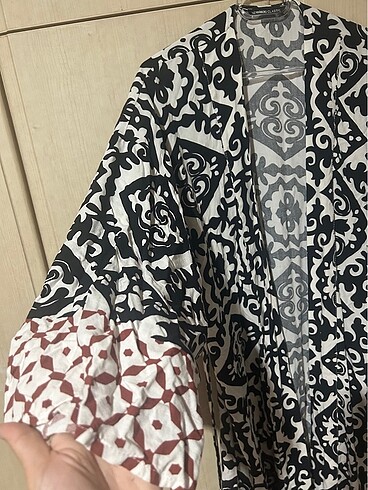 LC Waikiki Kimono