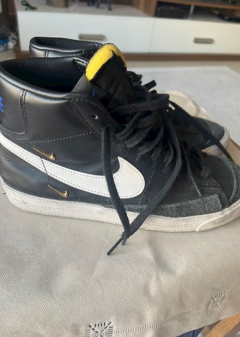 40,5 Beden Nike Siyah Spor Ayakkabı